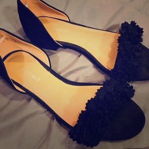 Lane Bryant Open Toe Flower Flats sz8